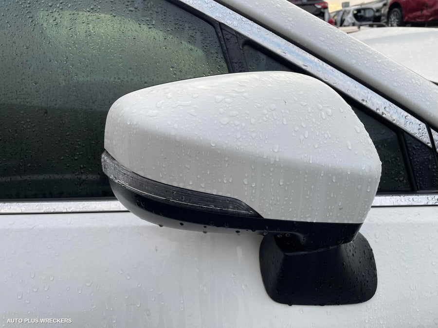 2019 Subaru Outback Door Handle