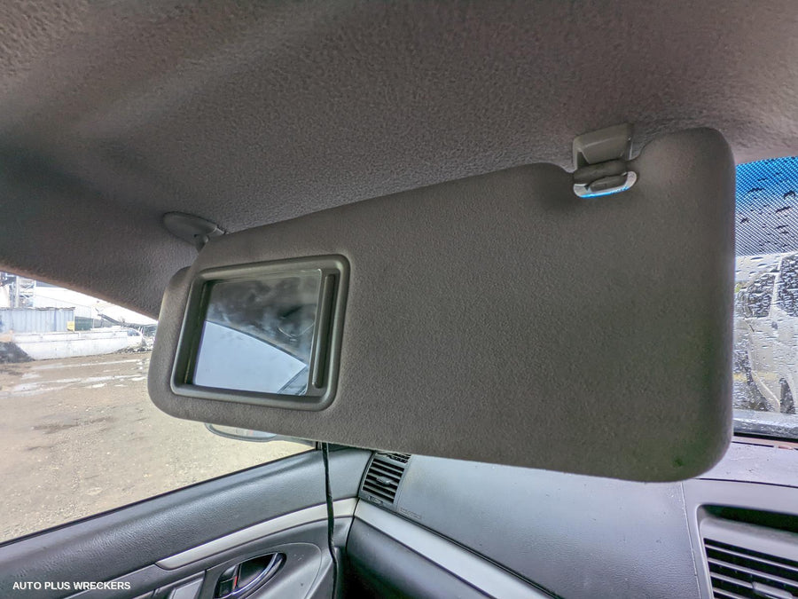 2009 Toyota Aurion Left Guard