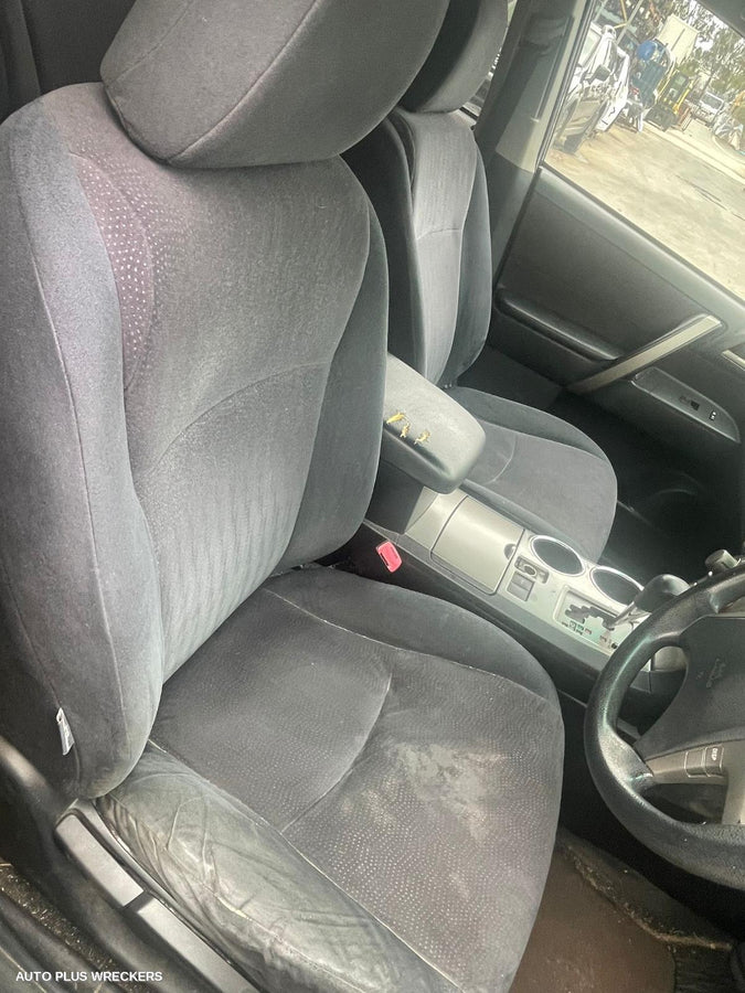 2009 Toyota Kluger Washer Bottle