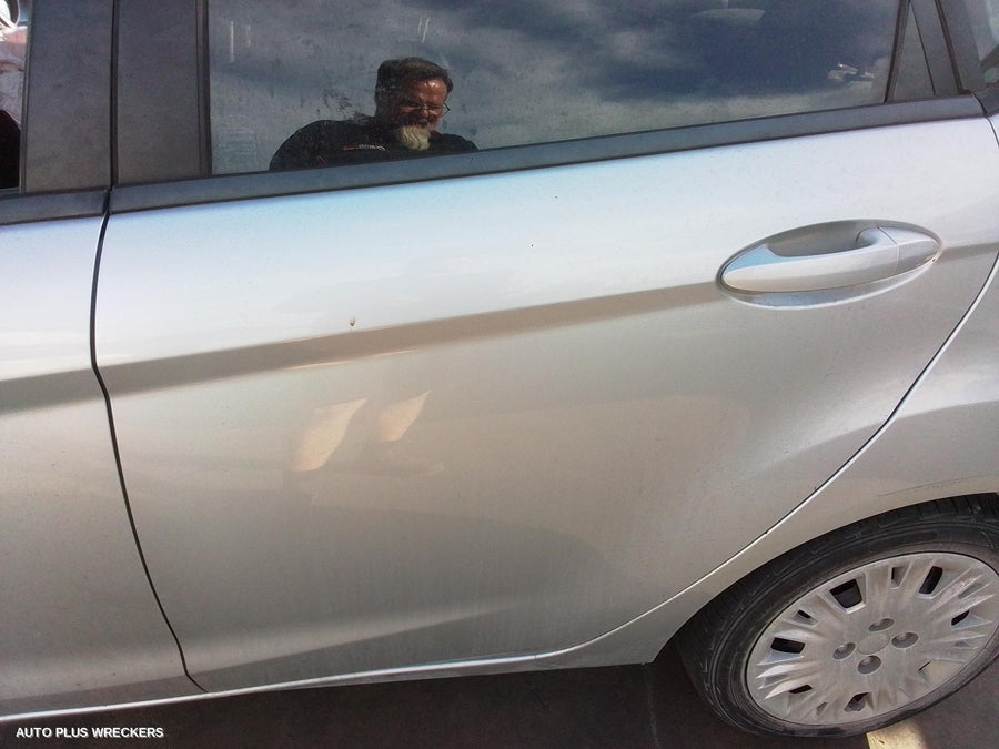 2014 Ford Fiesta Right Front Door Window