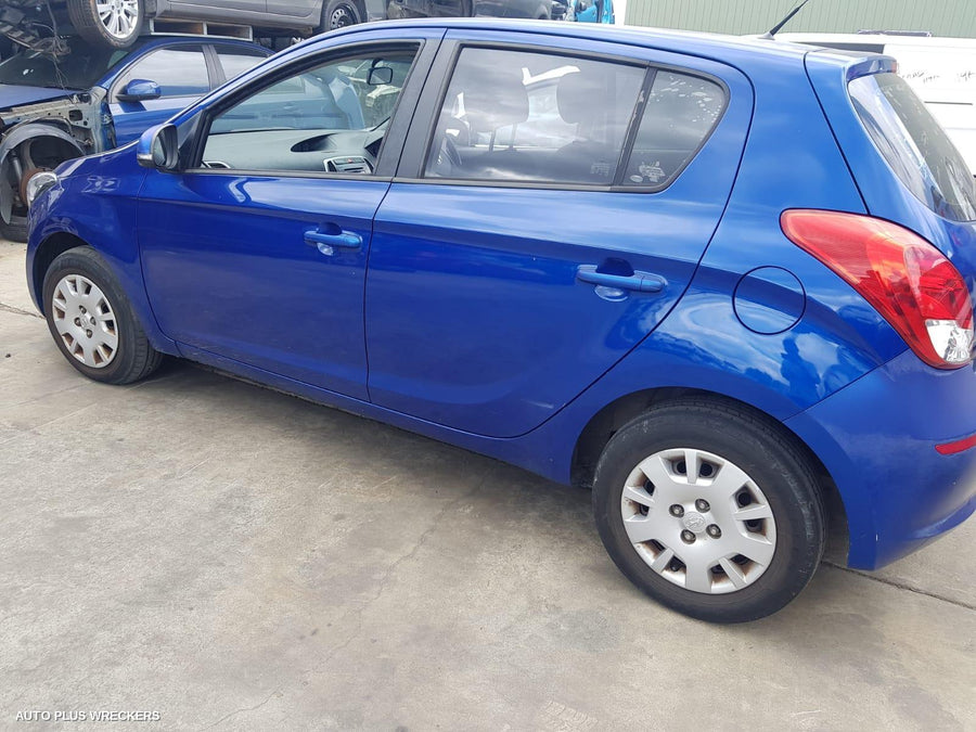 2013 Hyundai I20 Washer Bottle