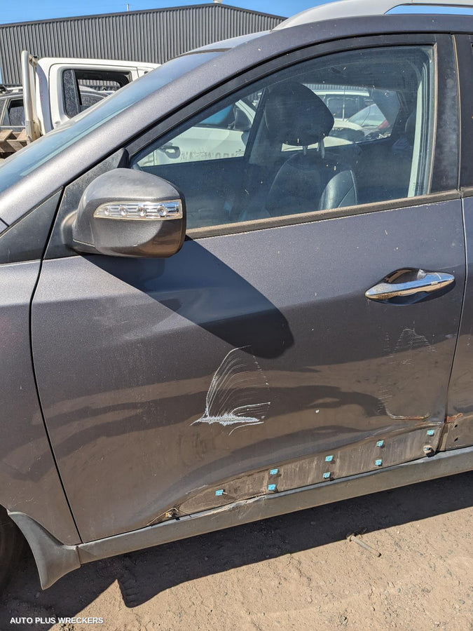 2012 Hyundai Ix35 Right Front Door Window