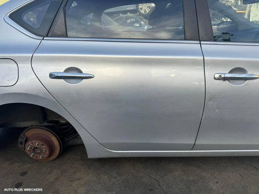 2012-2017 Nissan Pulsar Left Guard