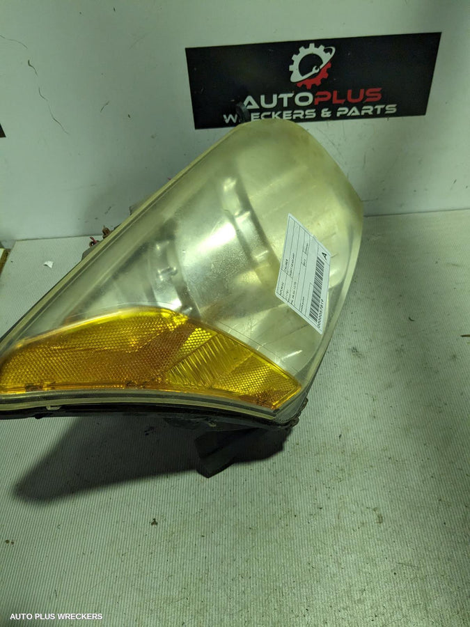 2010 Dodge Caliber Right Headlamp