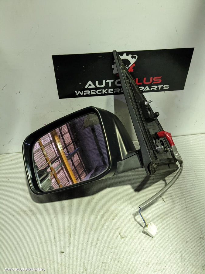 2001-2007 Nissan Xtrail Left Door Mirror