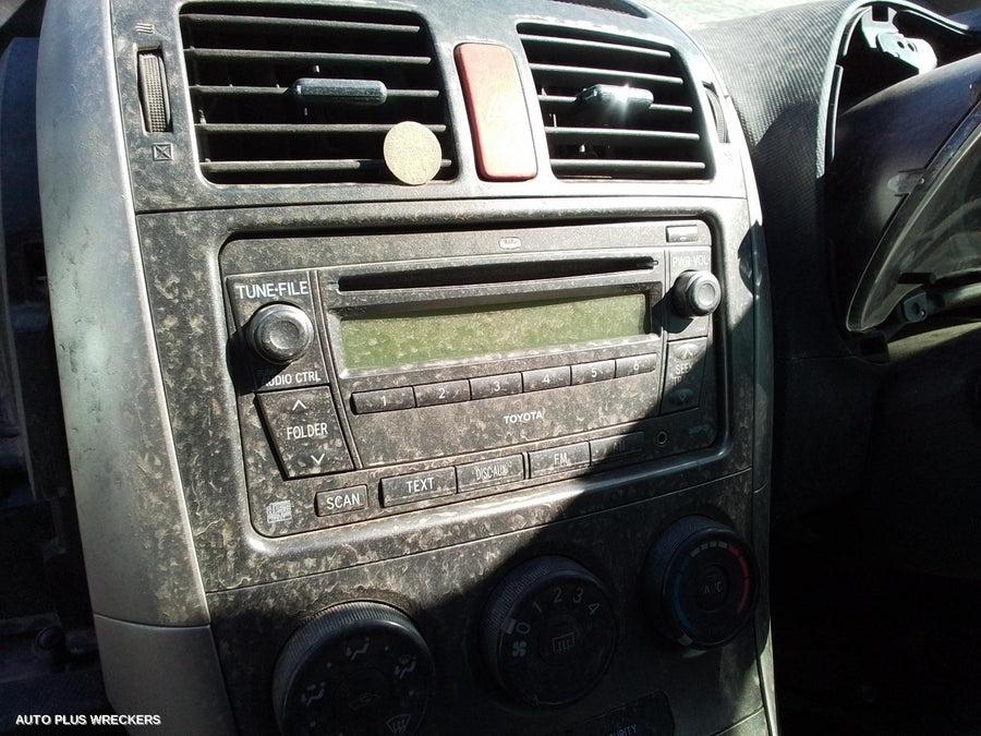 2007 Toyota Corolla Left Front Door