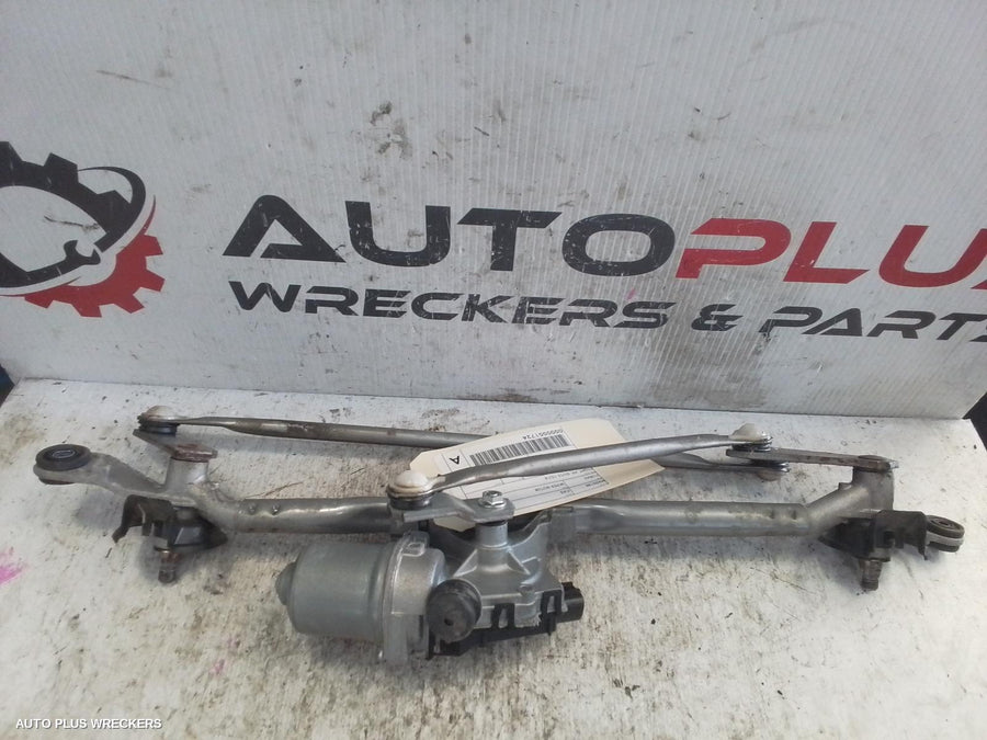 2012-2016 Mazda Cx5 Wiper Motor