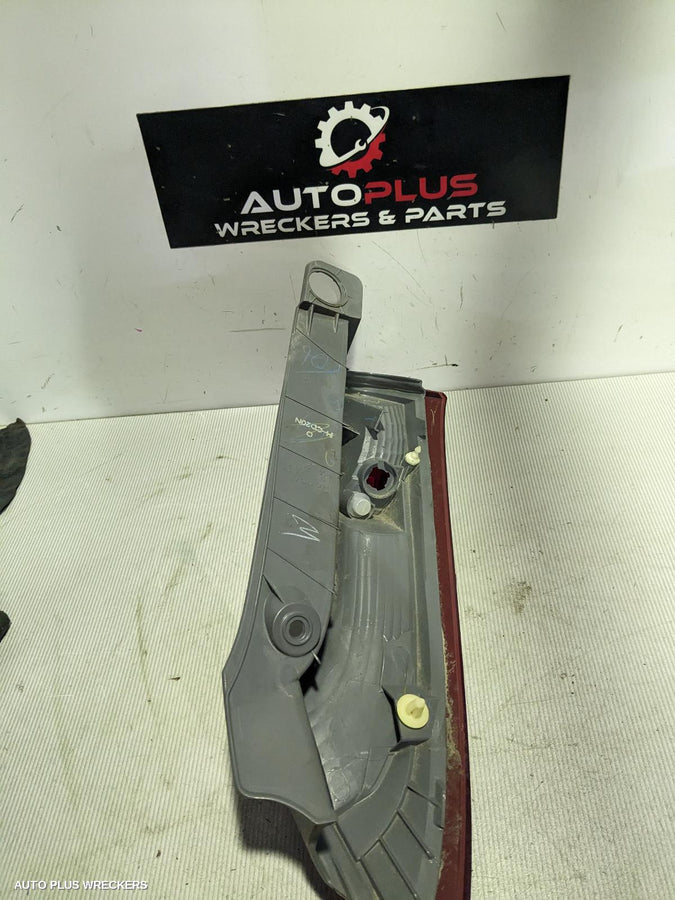 2012-2014 Honda Crv Right Taillight