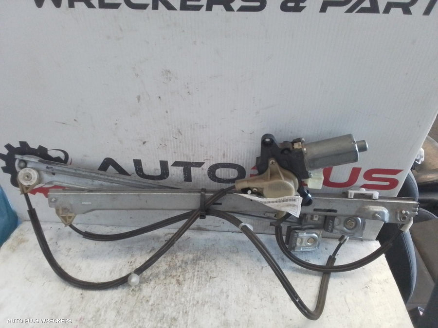 2004-2015 Mercedes Vito Left Front Window Reg Motor
