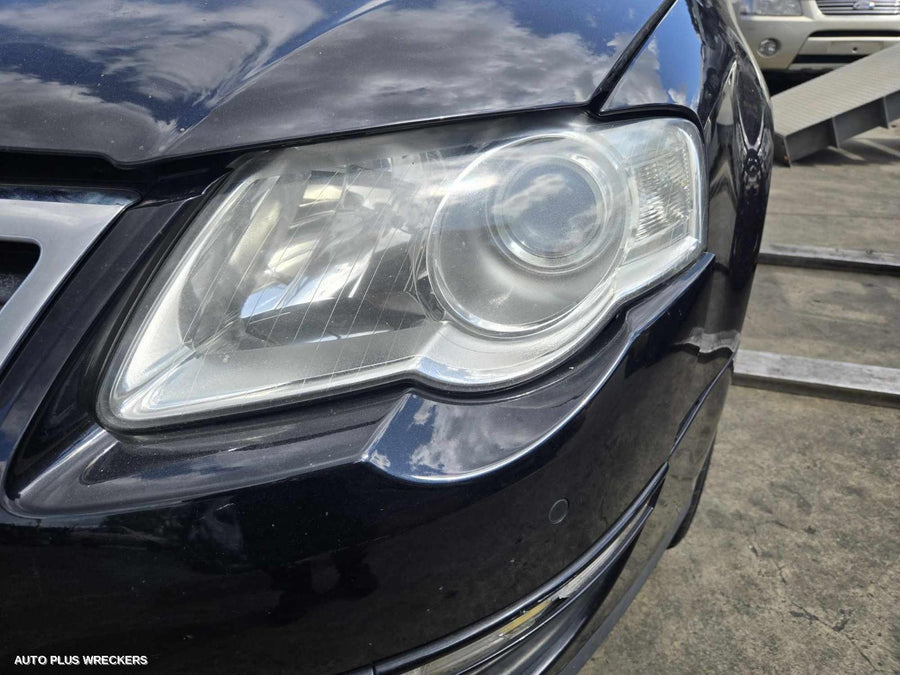 2008 Volkswagen Passat Left Guard