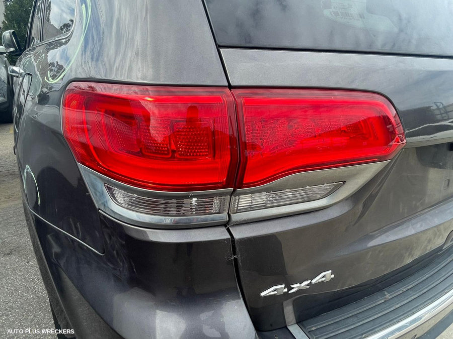2014 JEEP GRANDCHEROKEE RIGHT FRONT DOOR WINDOW