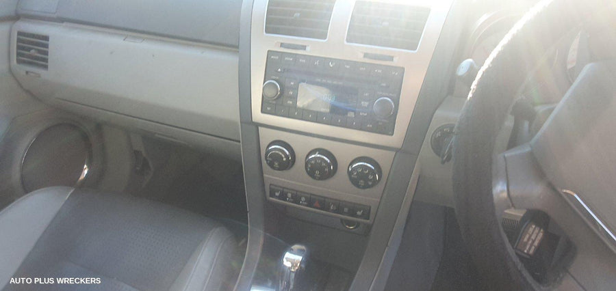 2007 Dodge Avenger Left Taillight