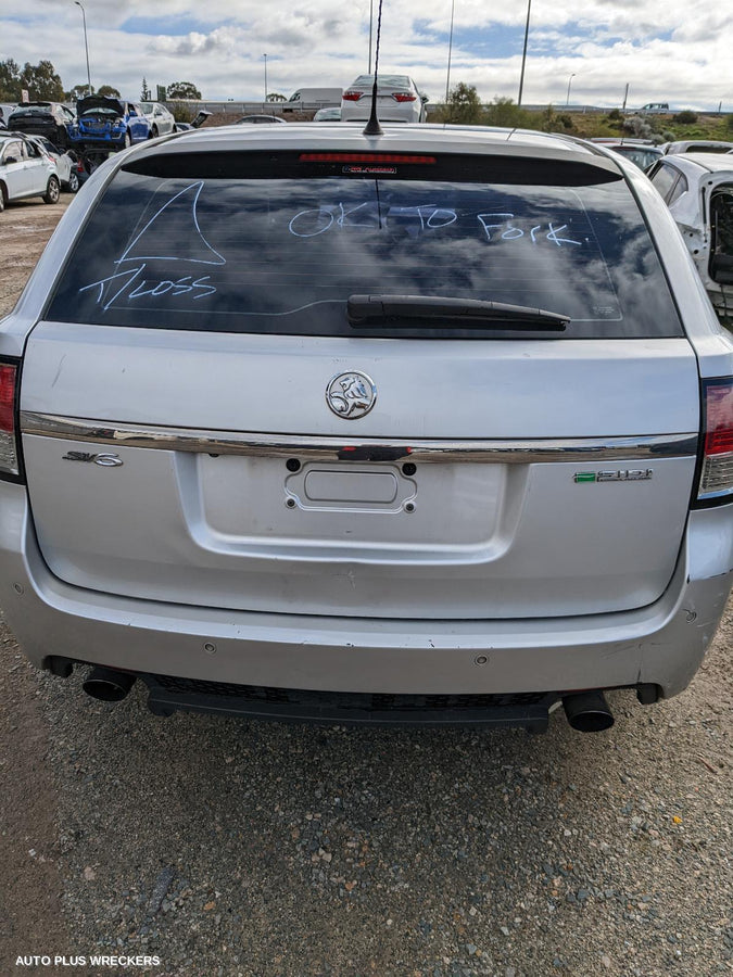 2013 Holden Commodore Left Front Hub Assembly