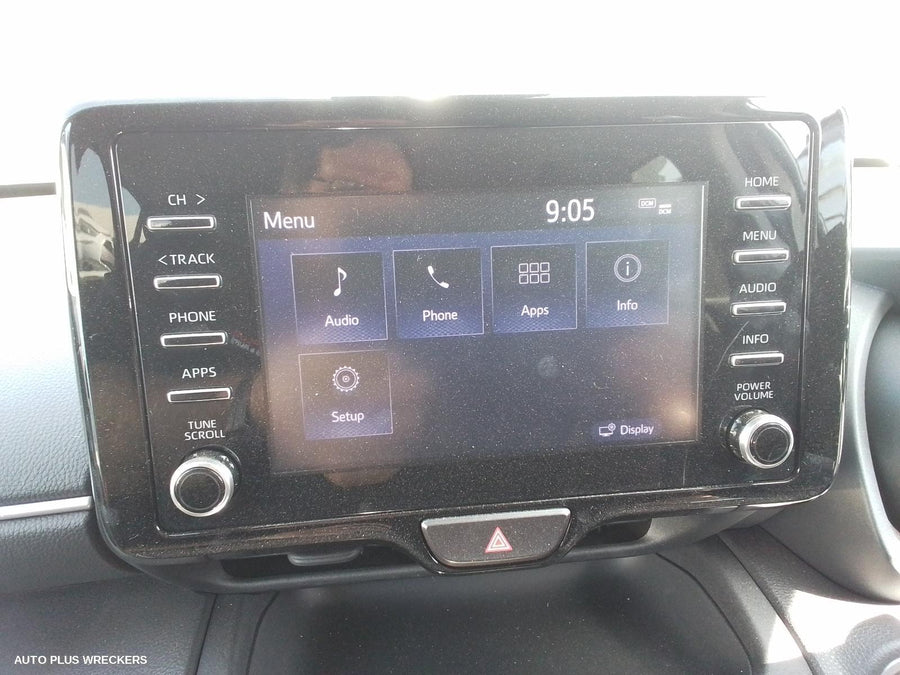 2022 Toyota Yaris Cross Sunvisor