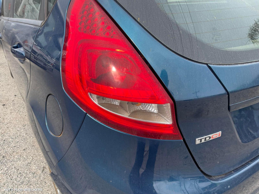 2012 Ford Fiesta Left Front Door