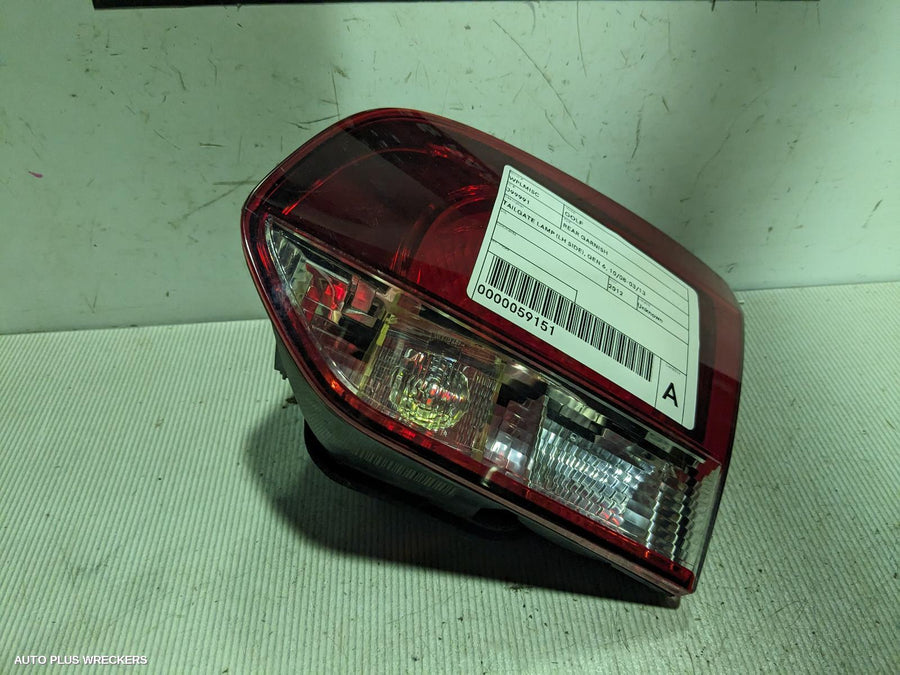 2012 Volkswagen Golf Rear Garnish