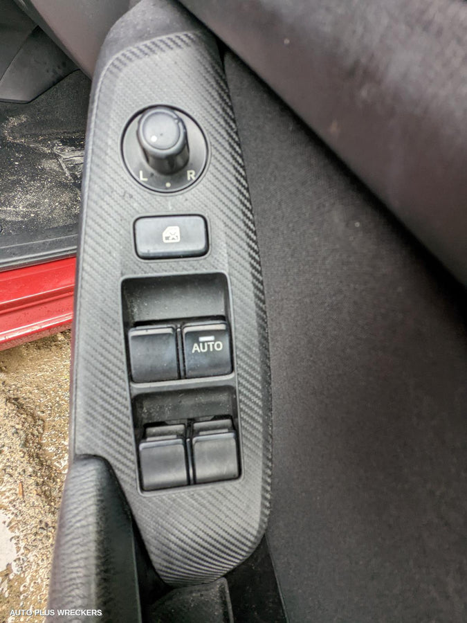 2015 Mazda 3 Combination Switch