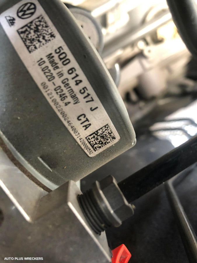 2014 Skoda Octavia Right Rear Wnd Reg Motor