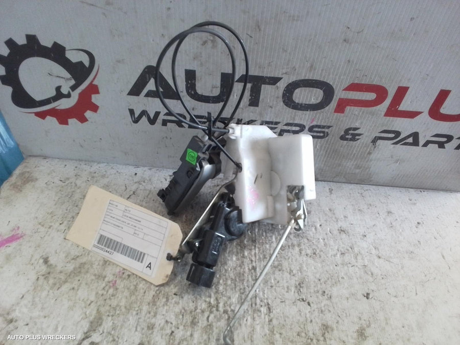 2009-2014 Suzuki Alto Door Boot Gate Lock