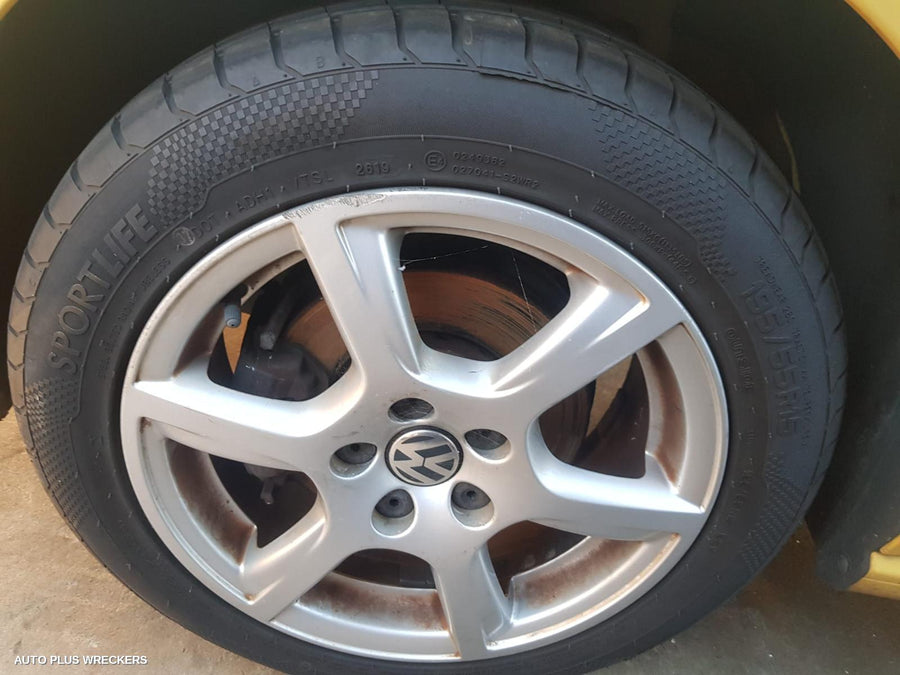 2010 Volkswagen Polo Fan