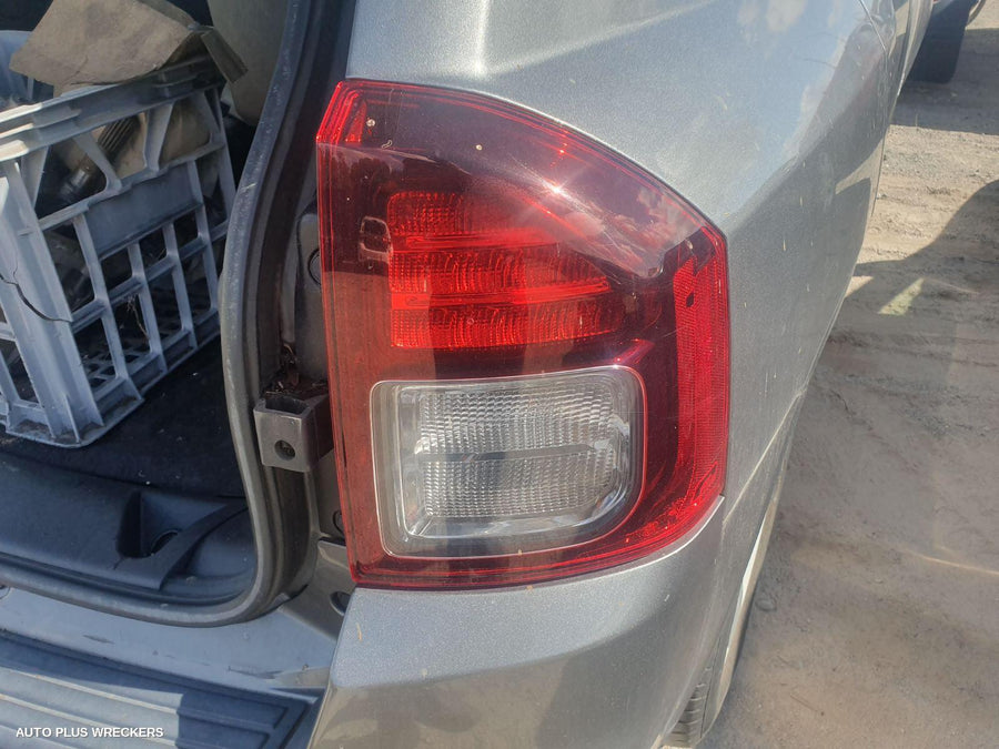 2013 Jeep Compass Left Indicator Fog Side