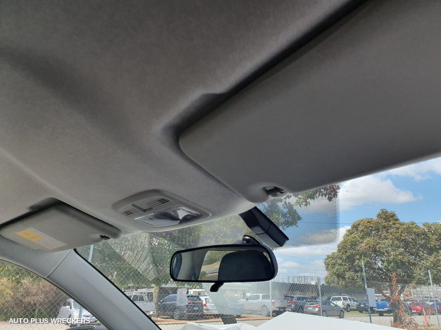 2017 Suzuki Vitara Sunvisor