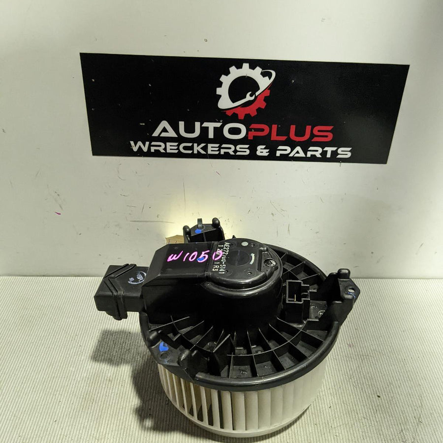 2013-2019 Toyota Corolla Heater Fan Motor