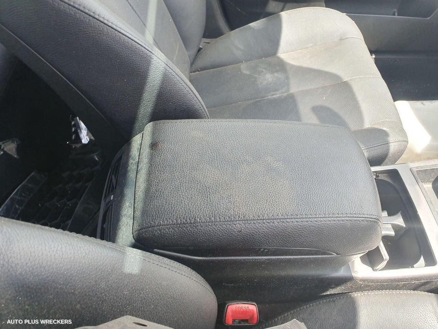 2011 Subaru Liberty Left Rear 1 4 Door Glass