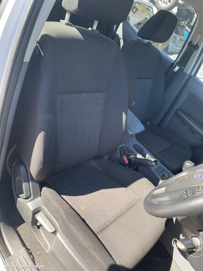 2016 Ford Ranger Front Seat