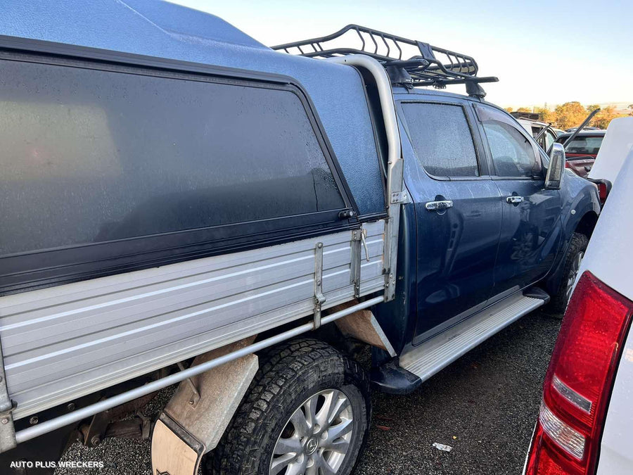 2012 Mazda Bt50 Right Rear Door Sliding
