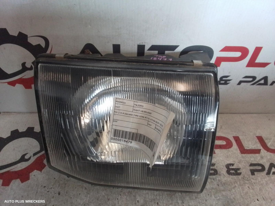 1991-1998 Mitsubishi Pajero Right Headlamp