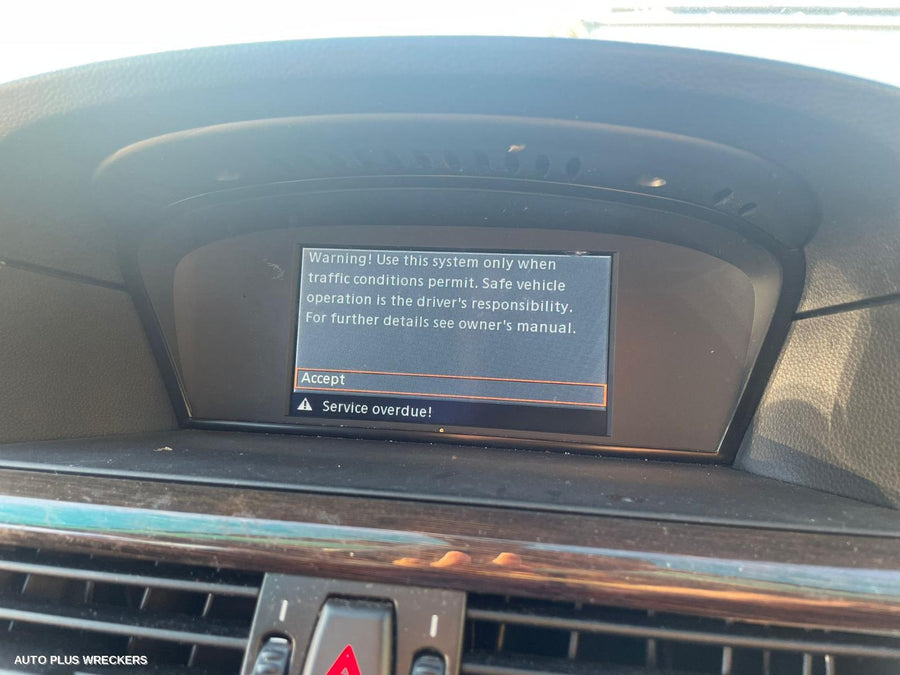 2007 Bmw 5 Series Right Front Door