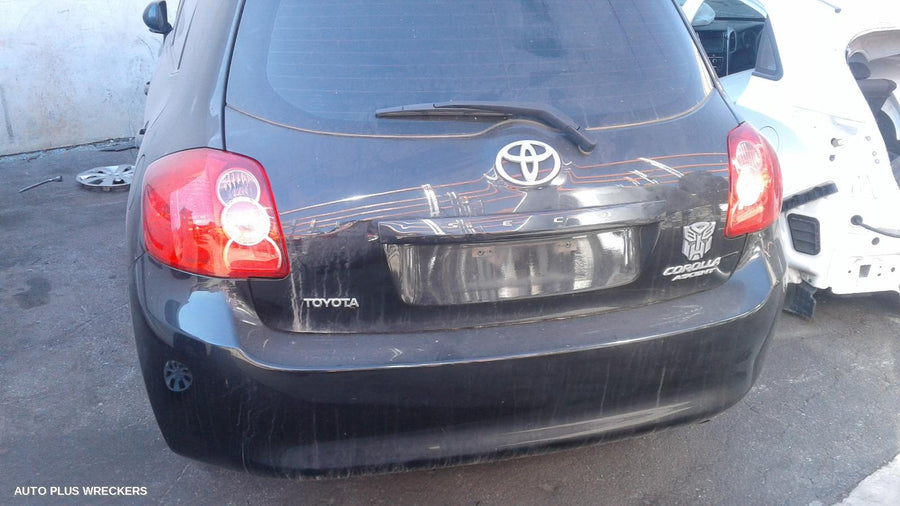 2009 Toyota Corolla Door Boot Gate Lock