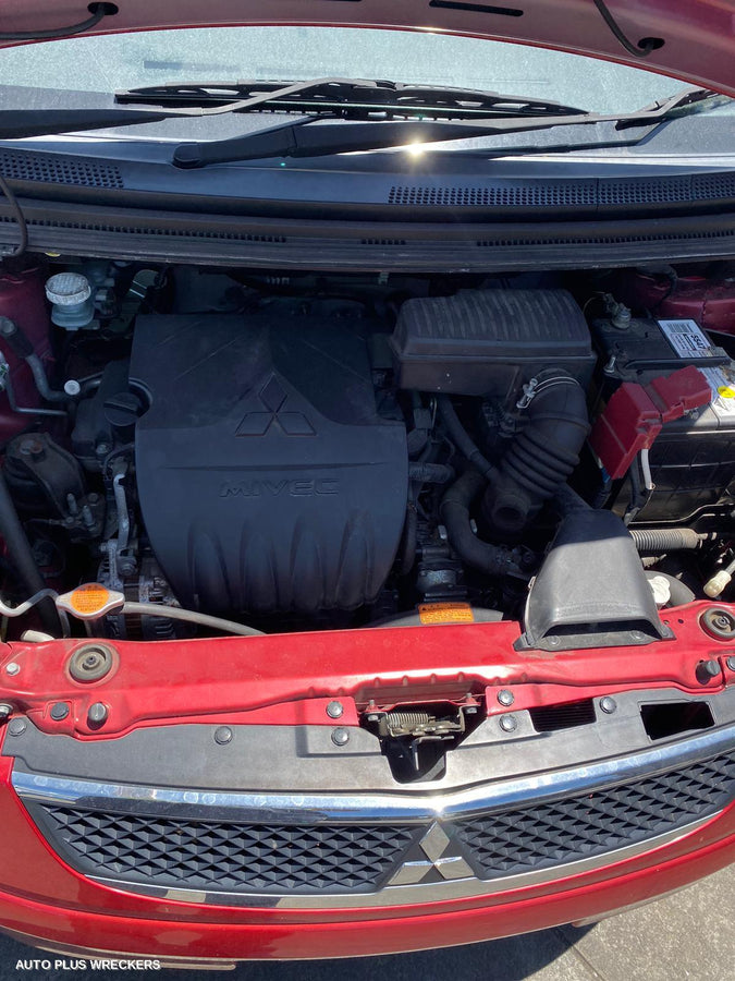 2011 Mitsubishi Colt Right Front Door