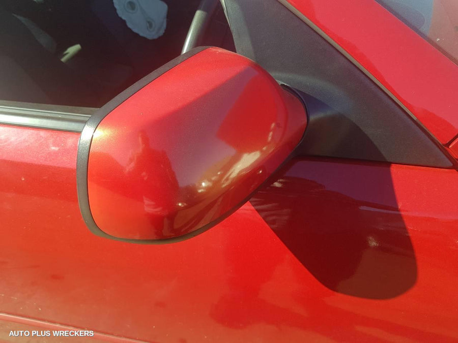 2005 Mazda 3 Right Door Mirror