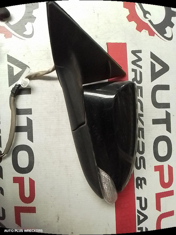 2012 Toyota Aurion Left Door Mirror