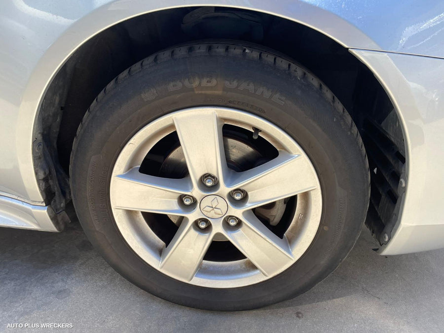 2008 Mitsubishi Lancer Rear Garnish