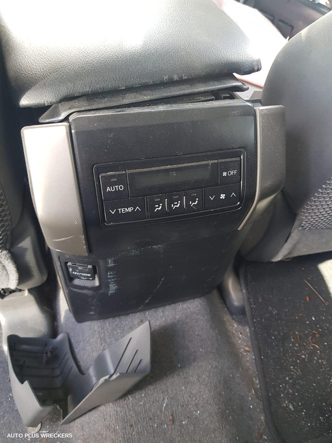 2013 Toyota Prado Radio Cd Dvd Sat Tv