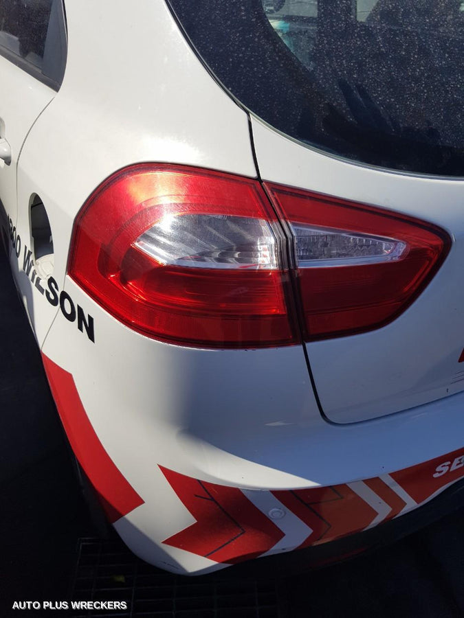 2012 Kia Rio Left Rear Door Window