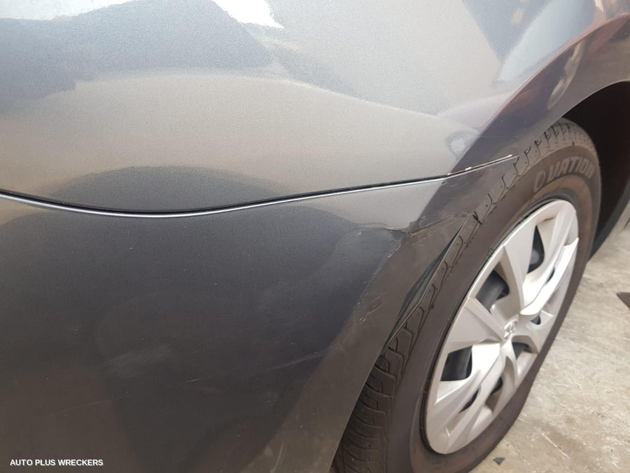 2016 Toyota Corolla Column