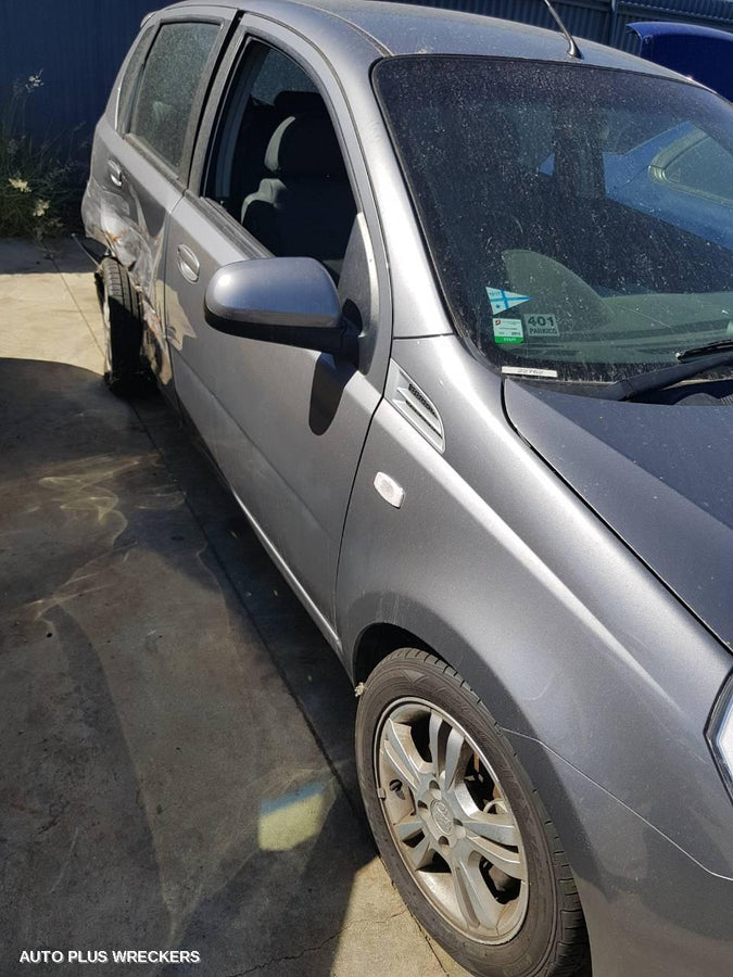 2011 Holden Barina Right Front Window Reg Motor