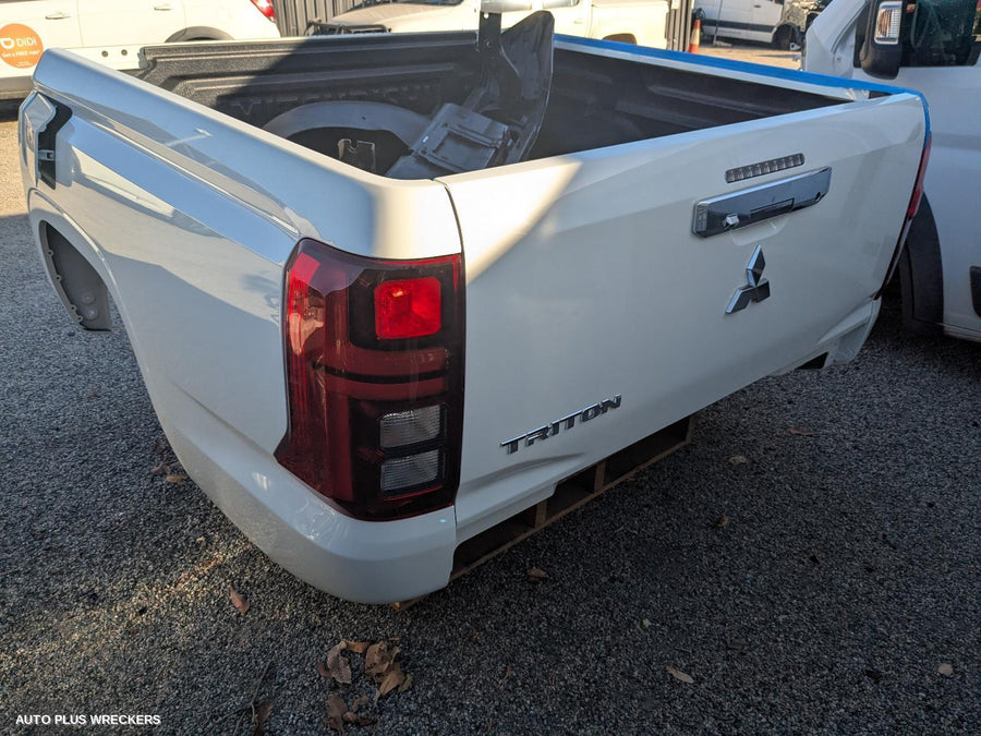 2023-2026 Mitsubishi Triton Left Taillight