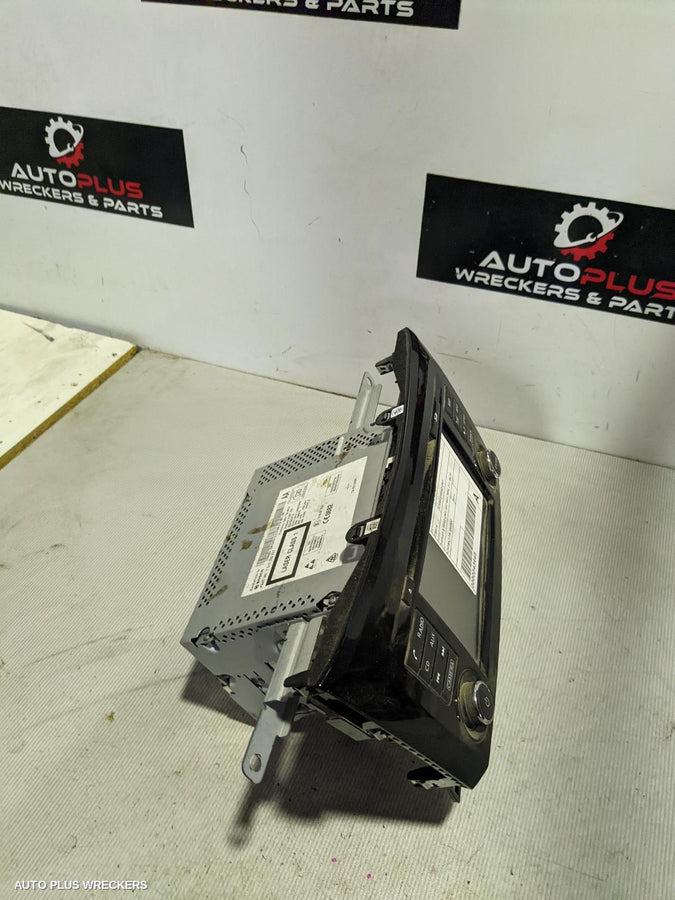2014 Nissan Qashqai Radio Cd Dvd Sat Tv