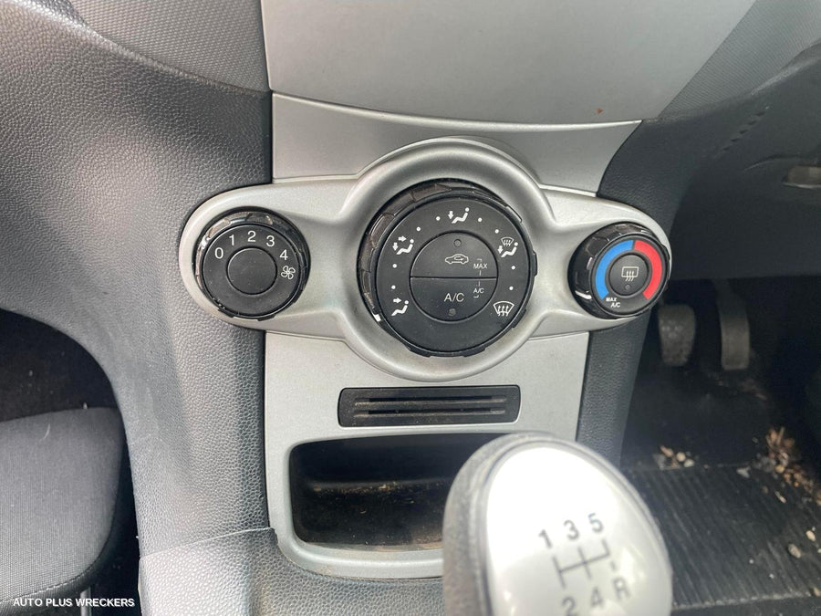 2012 Ford Fiesta Engine