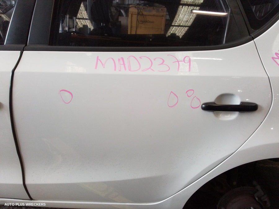2009 Hyundai I30 Left Rear Door Window