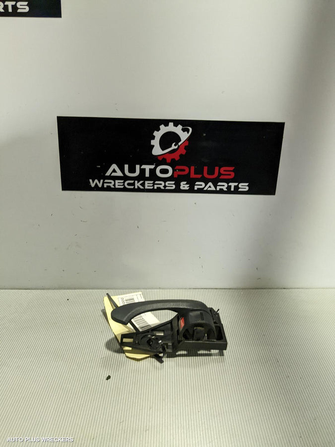 2009 Toyota Rav4 Door Handle