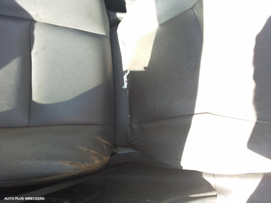 2009 Holden Commodore Right Door Mirror