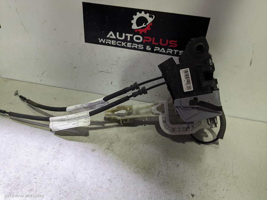 2015-2021 Hyundai Tucson Door Boot Gate Lock