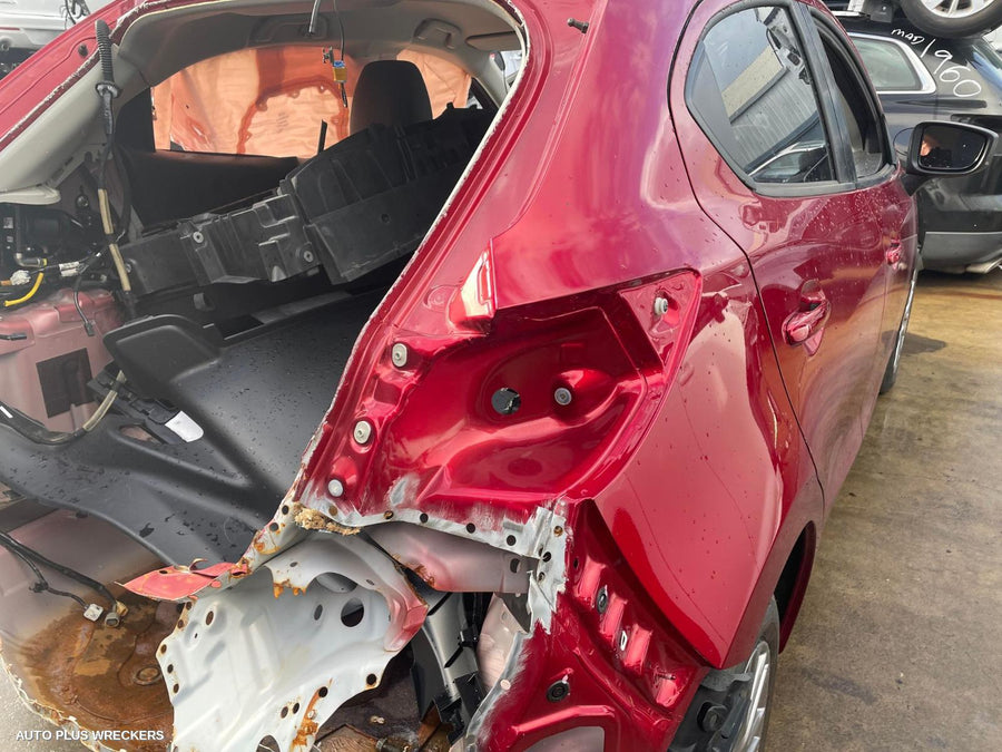 2020 Mazda 2 Right Driveshaft