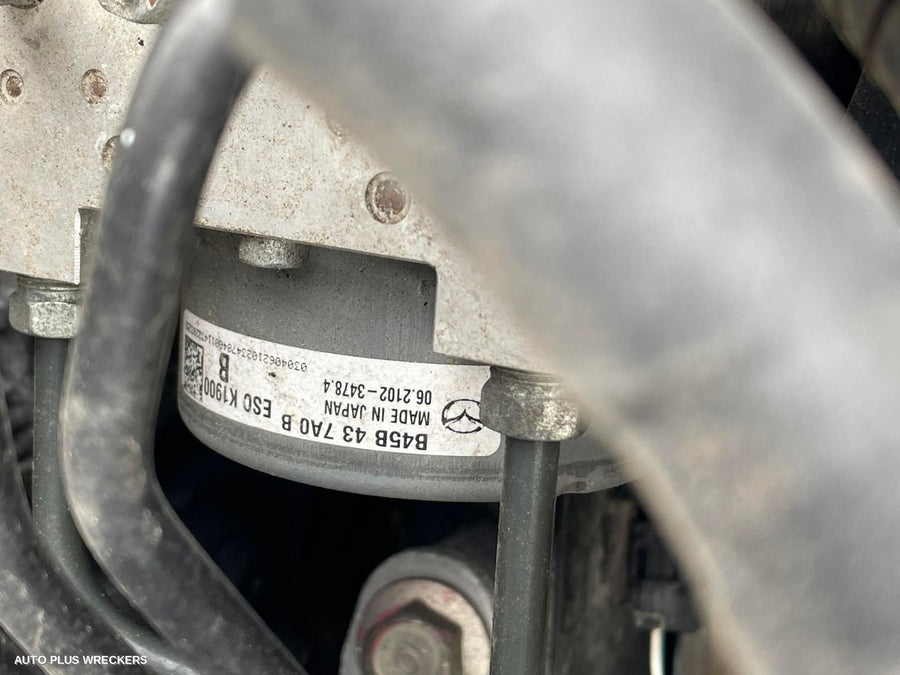 2014 Mazda 3 Left Driveshaft